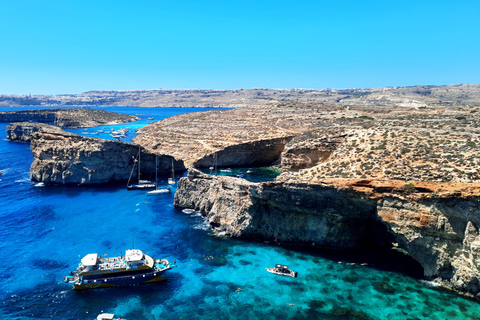Gozo Unveiled: Guided Hiking in Comino Island