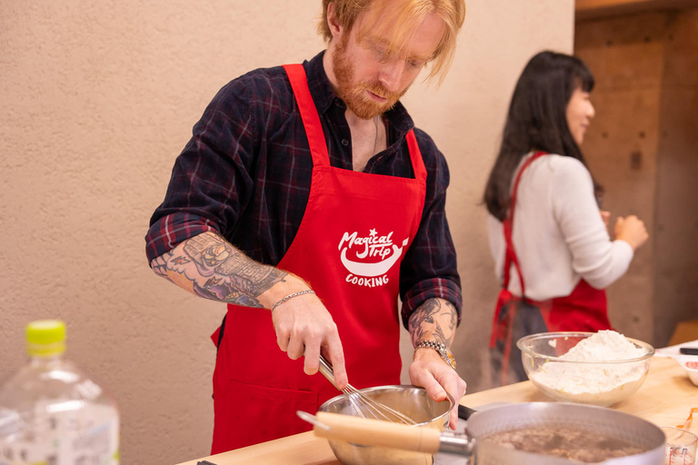 Osaka : Cours de cuisine et dégustation de saké avec visite du marché local