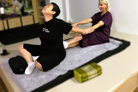 بانكوك: دورة التدليك التايلانديفصل التدليك التايلاندي