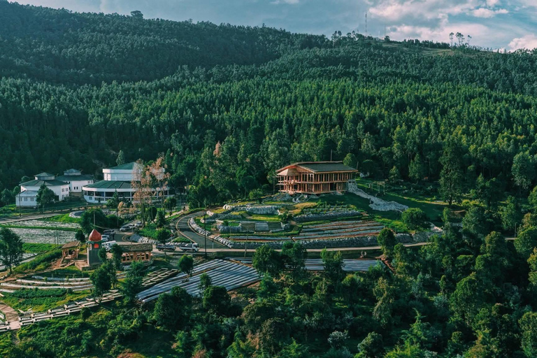 Addis Ababa: Entoto Hike, Sheger Riverside & Coffee Tour