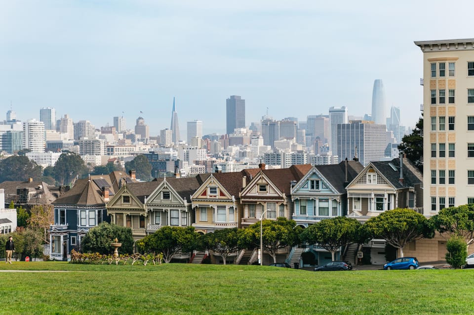 San Francisco: Movie Filming Locations Bus Tour image 2
