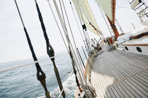 Key West: Classic Schooner Sail With Boutique WinesDay sail