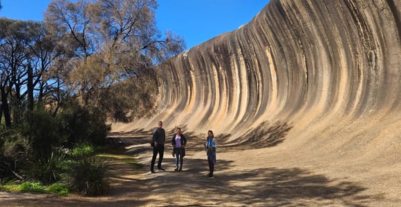 From Perth: Private Wave Rock & Mulka&#39;s Cave Full-Day Tour