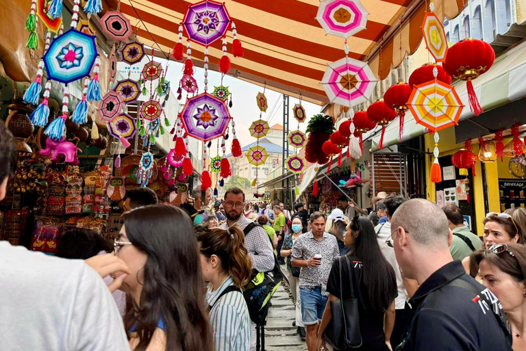 Bangkok: experiencia en el mercado flotante y el mercado del ferrocarrilServicio de recogida del hotel (ida)