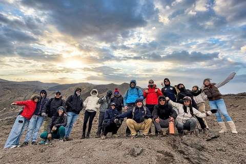 Cotopaxi: All-Inclusive Sightseeing Tour with Visit to Limpiopungo Lagoon Cotopaxi: All-Inclusive Sightseeing Tour with a Visit to Laguna de Limpiopungo