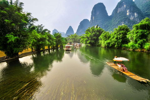 Guilin: Collina della proboscide dell&#039;elefante, grotta del flauto di canna e città vecchia di Daxu