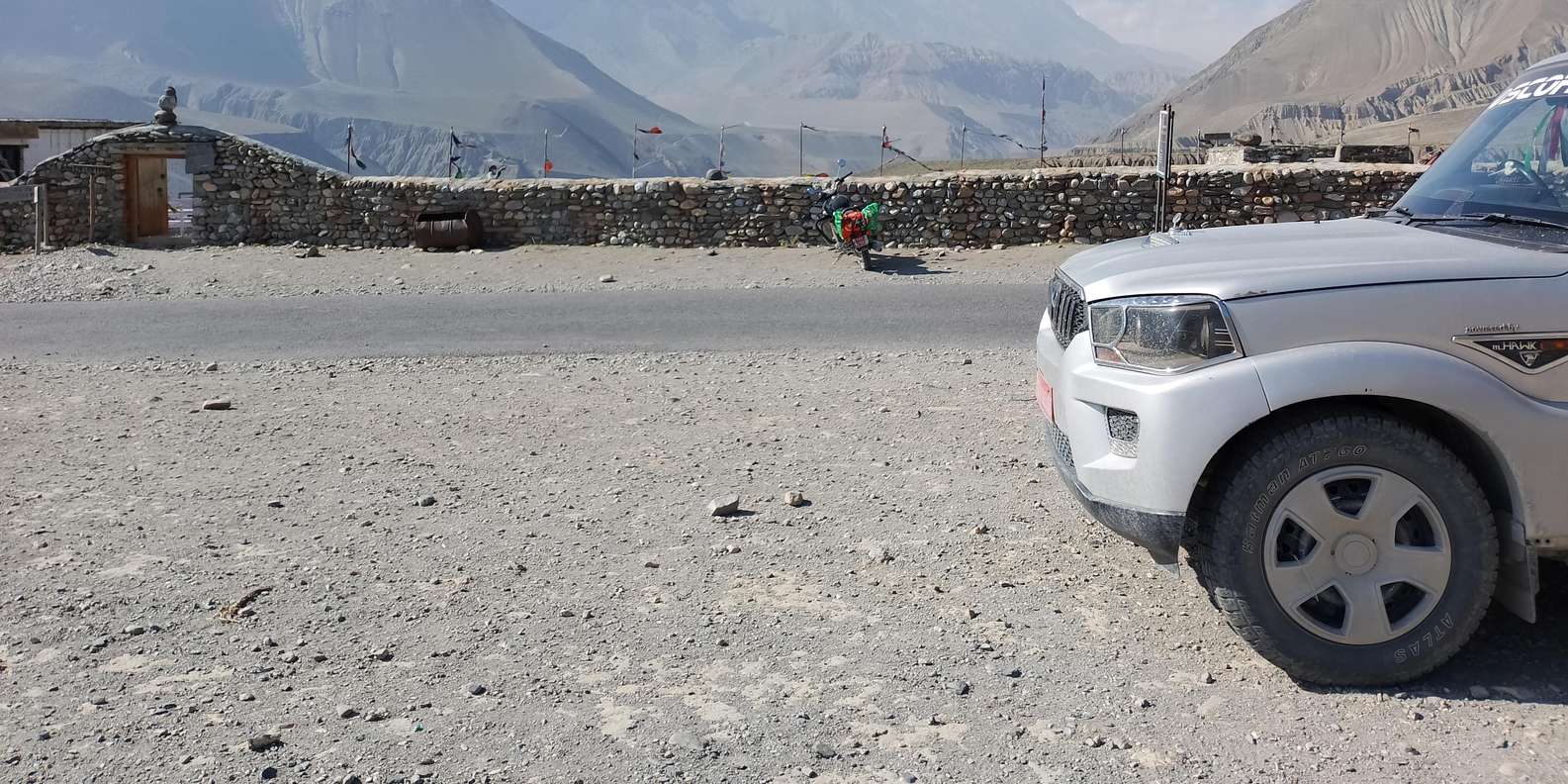 ネパール9日間：ヒマラヤ砂漠ドライブ – ムスタング探検 | GetYourGuide