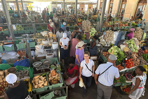 Santiago Island: Highlights Tour with Guide