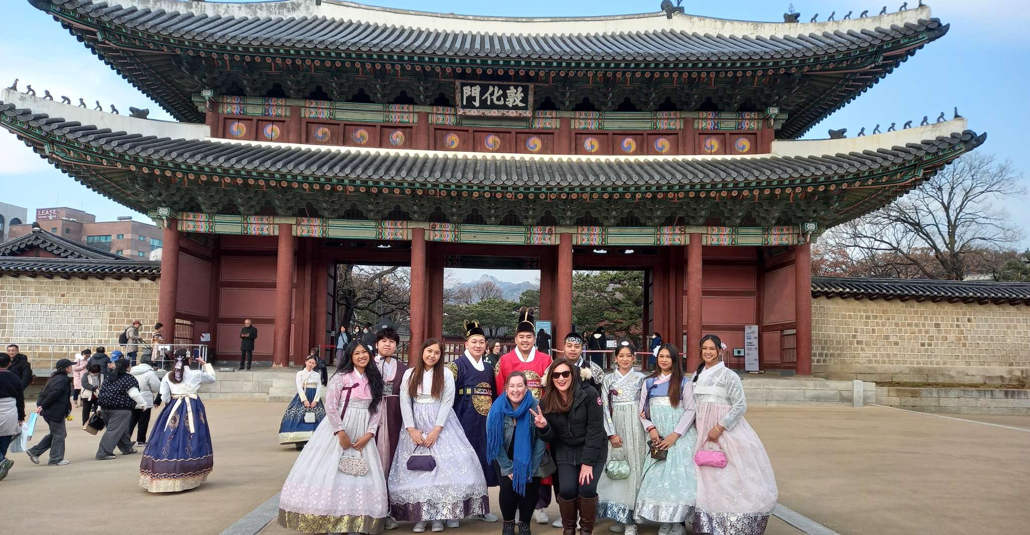 Seoul: Full-Day Guided Tour to Changdeokgung, Bukchon & More