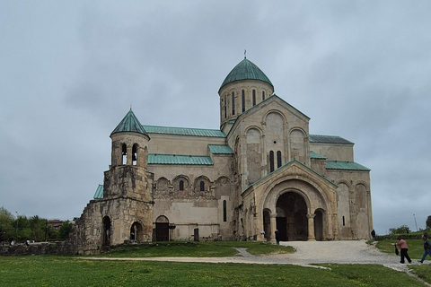 Batumi: 3-Day, Martvili, Promethe, Borjomi, Vardzia, Kutaisi