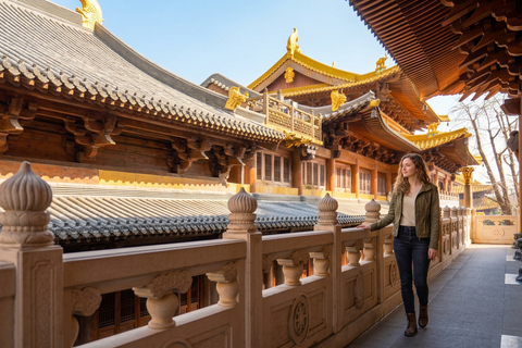 Shanghai: Jing'an Temple Entry Ticket (Optional Guided Tour) 1.5-Hour Small-Group Guided Tour (Entry&Blessing Experience)