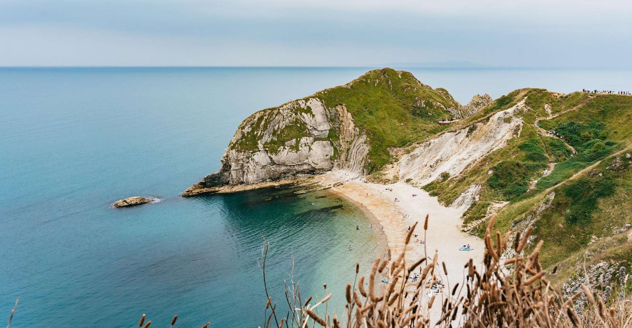 From Bournemouth: Lulworth Cove and Durdle Door Trip photo 10