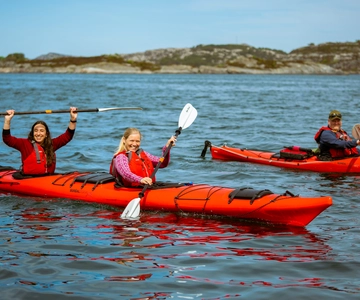 Bergen: Øygarden Islets Guided Kayaking Tour