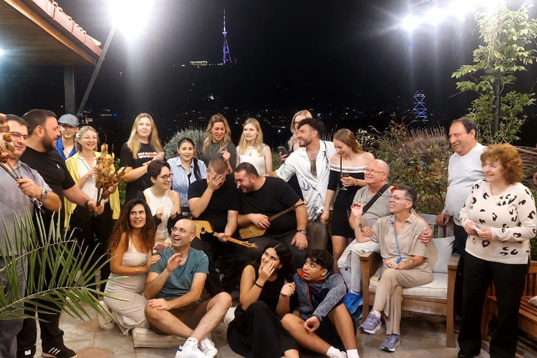 Tbilisi: Georgian Cooking Class in Family with Dinner & Wine