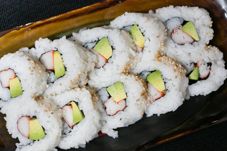 San Diego: Sushi Making Class With a Local Chef