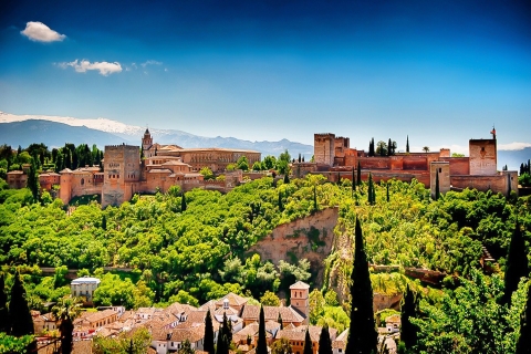 Ab Sevilla: Tagestour nach Granada mit TransfersSpanischsprachiger Tourguide