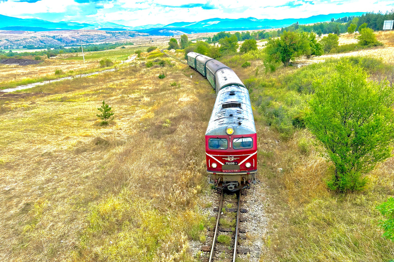 Sofia: Aventura de uma vida - Viagem de trem retrô e SPASofia: Aventura de uma vida - viagem de trem retrô e SPA