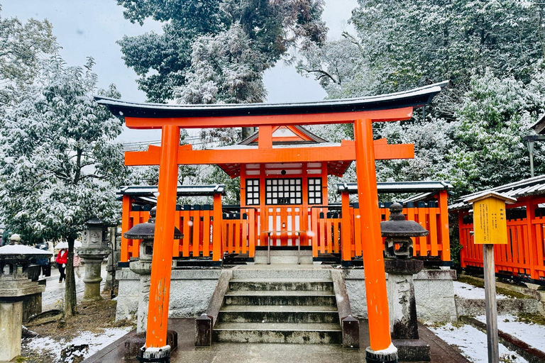 Kyoto: Early-Access Fushimi Inari Private Walking Tour