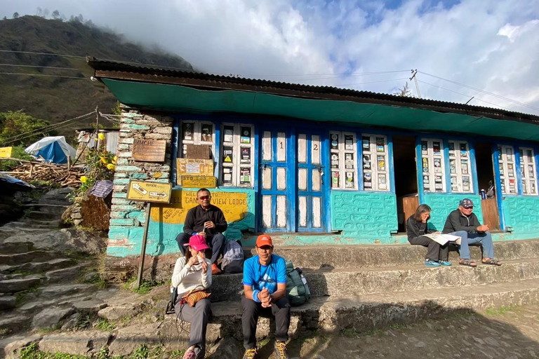 Excursión de 6 días a Gosaikunda: Una aventura en el HimalayaExcursión de 6 días a Gosaikunda: Una aventura en el Himalaya&quot;