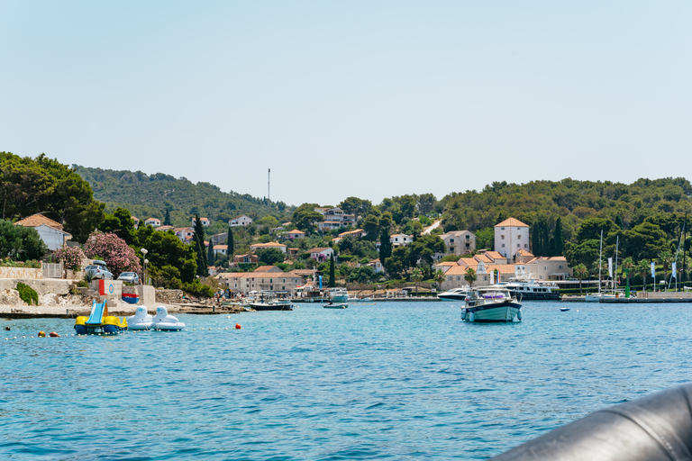 Split: Lagoa Azul e passeio de lancha pelas 3 ilhas