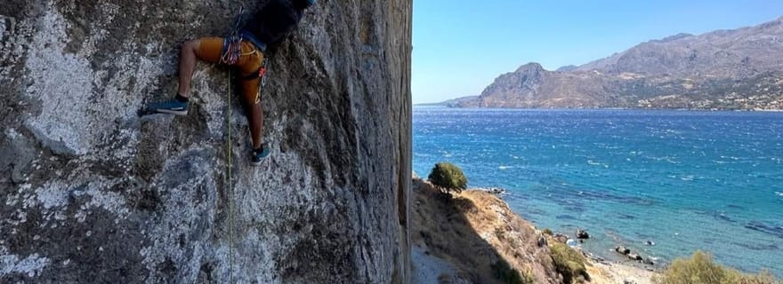 Escalade en Crète avec un guide dans les secteurs de la plage de Plakias