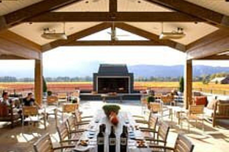 San Francisco : Visite guidée des vignobles MacRostie Winery and VineyardSan Francisco : MacRostie Winery and Vineyard Wine Tour (visite guidée du vignoble et du domaine viticole