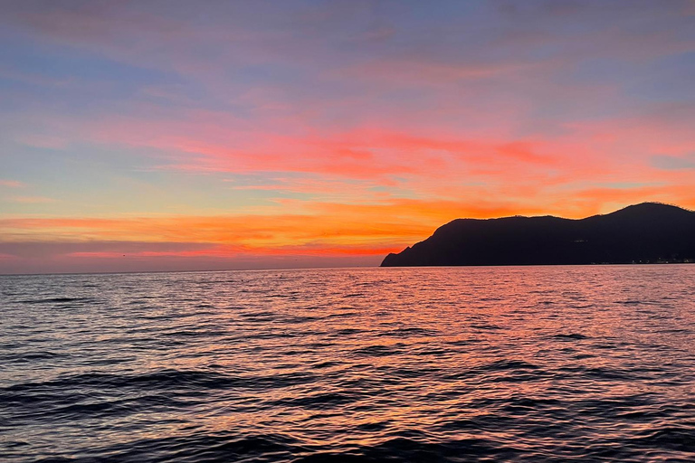 Vernazza: morning tour-afternoon-sunset aperitiv cruise tour 2-Hour Tour