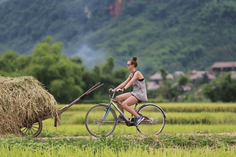 Ha Noi - Mai Chau - Pu Luong Excursión de senderismo de 2 días y 1 noche
