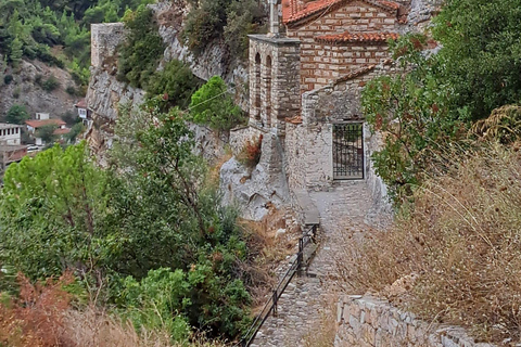Berat: Guided Walking Tour with Food Tastings