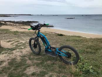 Erdeven: Les Dunes Du Bego - All terrain electric scooter