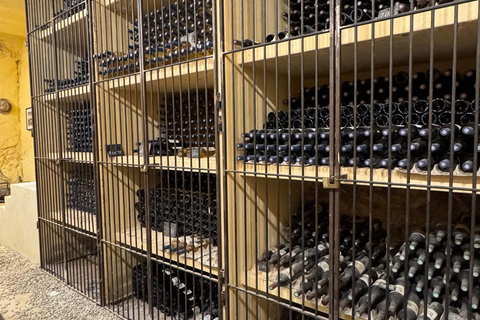 The Legend of N°5 Perfume, Vineyard&Red Carpet Tour Private Tour: The Legend of N°5 Perfume, Vineyard&Red Carpet