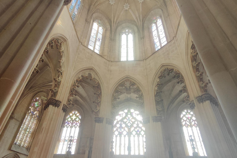 From Lisbon: Medieval Tour, Batalha, Tomar, Alcobaça, Óbidos Private Tour Option