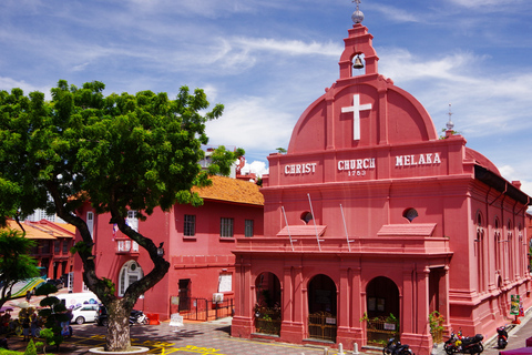 Von Singapur aus: Transfer nach Malakka (Melaka), Malaysia