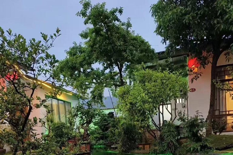 Guangzhou: Gulong Gorge Private Tour with Lunch & Skywalk