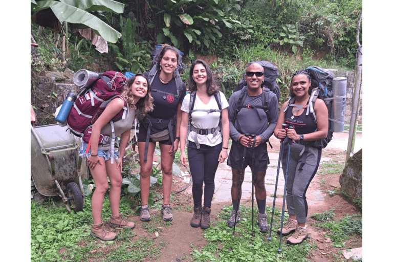Trekking Juatinga Crossing na zielonym wybrzeżu Paraty