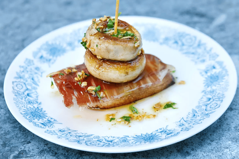 Private San Sebastian walking tour, San Telmo & Pintxos Private tour option (English)