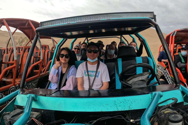 Experiencia de vino, pisco y buggy