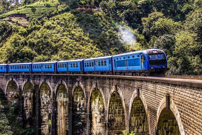 Kandy to Nanuoya Railway Station Drop and Ella Train Journey Kandy to Nanuoya Drop By Tuk & Ella Train Ride (01)