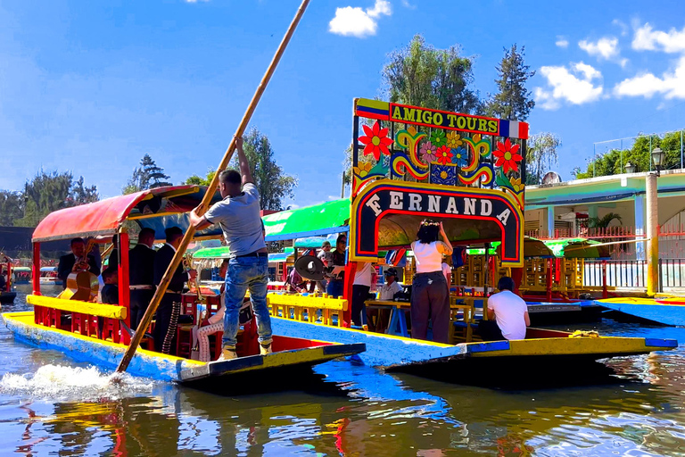CDMX: Trajinera Party at Xochimilco Drinks, Music & Tacos