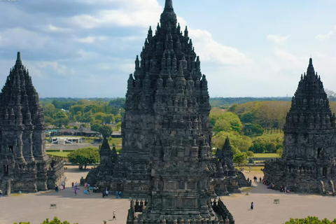 Yogyakarta: Prambanan, Borobudur & Kedung Kayang Tour