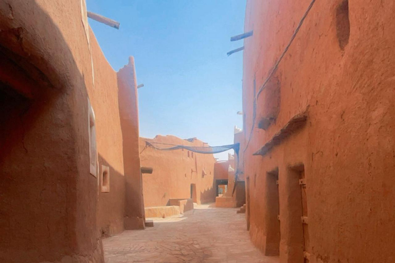 Riyadh: 2-day tour of 5 heritage villages and a safari trip