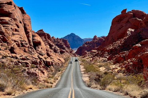 Las Vegas: Valley of Fire Seven Magic Mountains Welcome Sign
