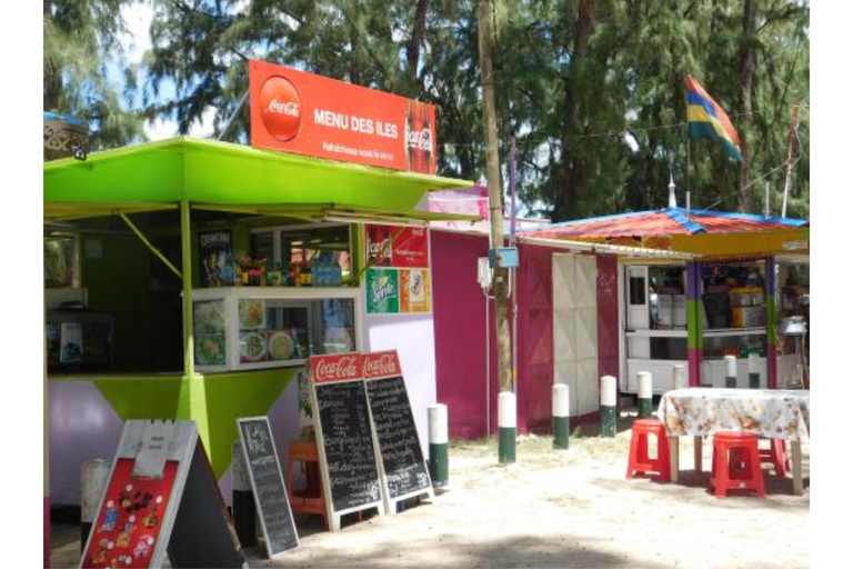 Mauritius: Flic en Flac & Le Morne Beach Day Trip