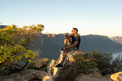 Cape Town: Lion's Head Hike with a Content Creator