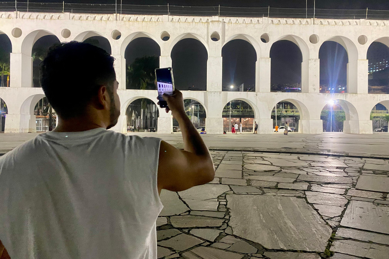 Rio by night : Goût de la cachaça, cours de caipirinha et sambaVisite guidée en anglais