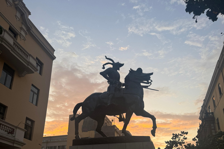 Lima: Historic Center, Catacombs, and Water Show Tour