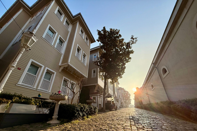 Blue Mosque, Topkapı Palace and Harem Guided Tour Tour with Entry Tickets