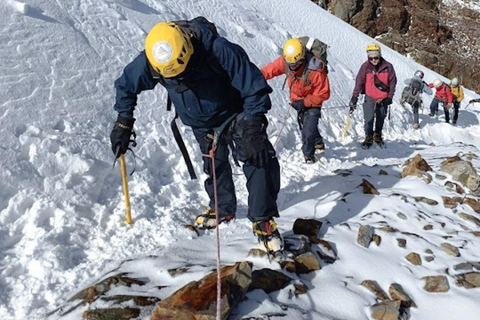 Huaraz: Hela dagen Snötäckta San MateoHuaraz: Heldag Nevado Mateo