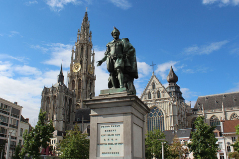 Antwerp: Private Christmas Market Tour