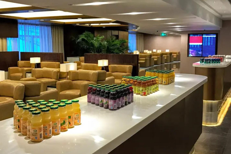 Shanghai Airport:China Eastern Airlines No. 36 Lounge access